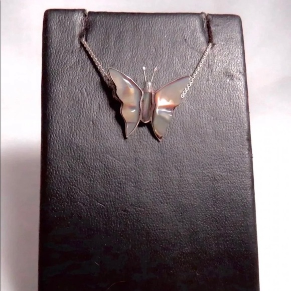 Jewelry - Vintage Sterling Silver Abalone Small Butterfly Pendant with Box Chain